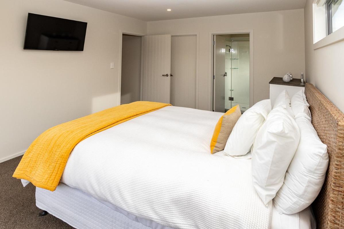 Poppa Pete'S - Te Anau Holiday Home Экстерьер фото