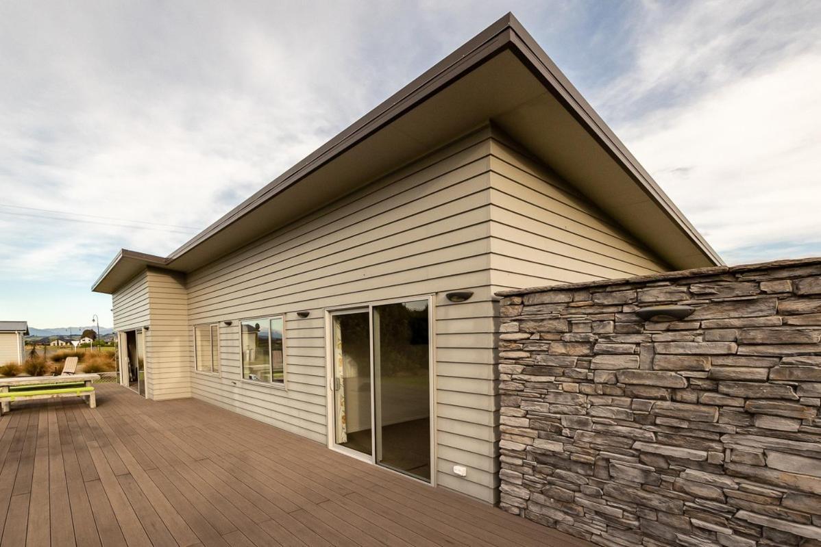 Poppa Pete'S - Te Anau Holiday Home Экстерьер фото