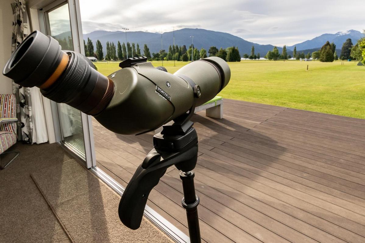 Poppa Pete'S - Te Anau Holiday Home Экстерьер фото